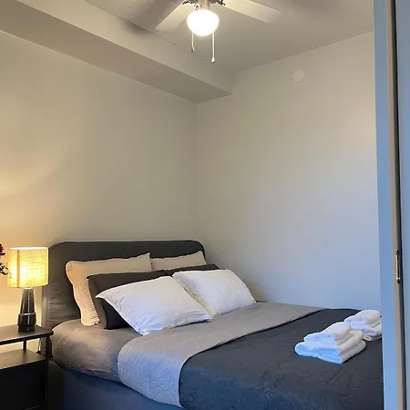 Bright Sauna 50m To Train, Near Airport *