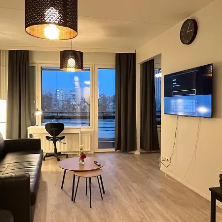 Apartman Bright Sauna 50m To Train, Near Airport Vantaa